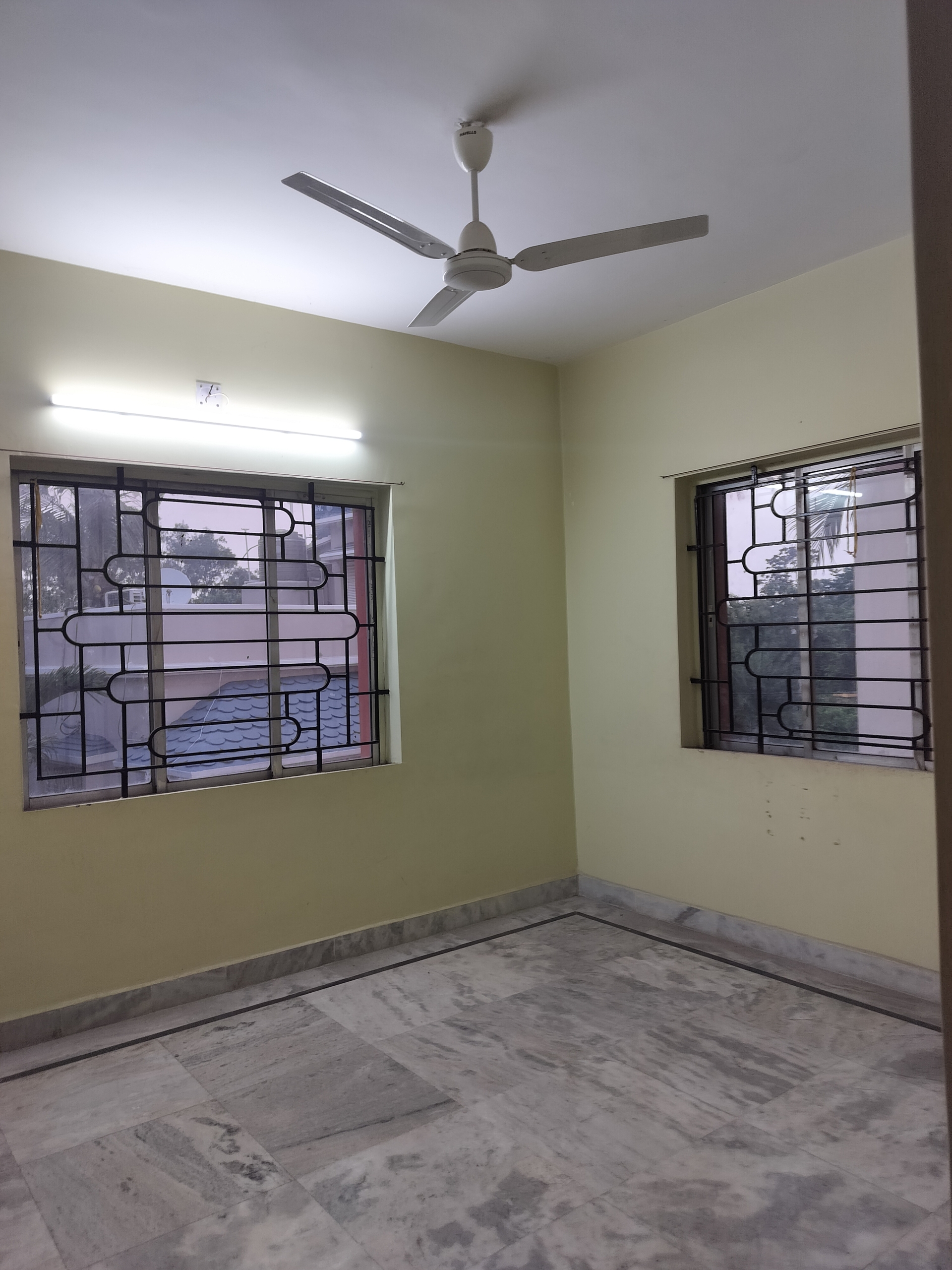 2BHK Flat for Sale in Santiniketan Indrapally | 850 Sq.ft