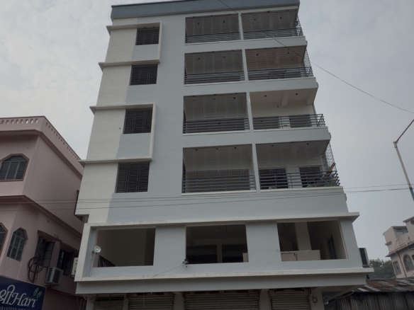 1 BHK Flat For Sale In Santiniketan Main Road