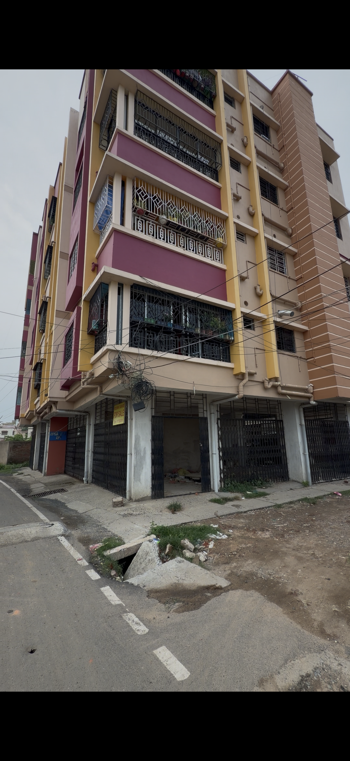 2 BHK Commercial Space 600 sqft for Sale in gurupally, Bolpur