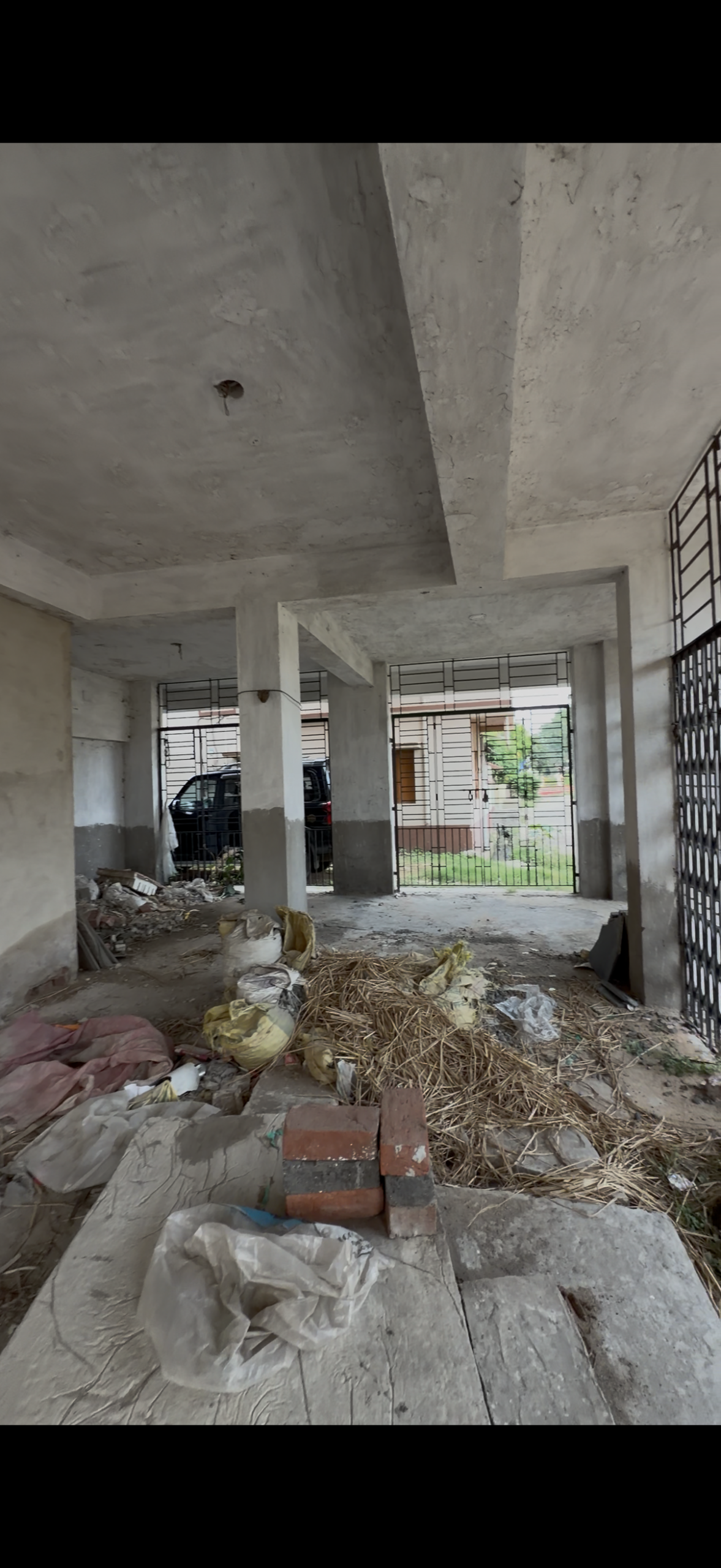 2 BHK Commercial Space 600 sqft for Sale in gurupally, Bolpur