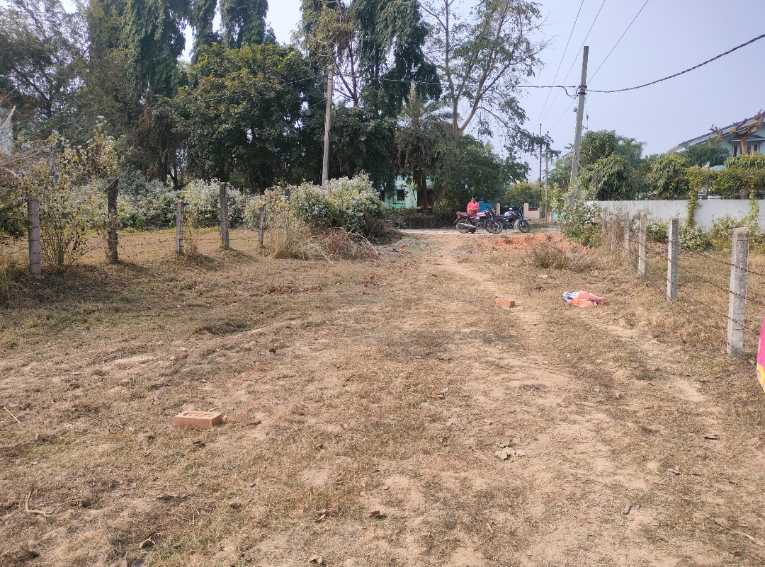 4 katha land for Sale in Fuldanga, prantik at ₹7lakh/katha