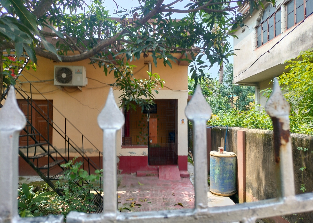 2 BHK Independent House 1800 sqft for Sale in Jambuni